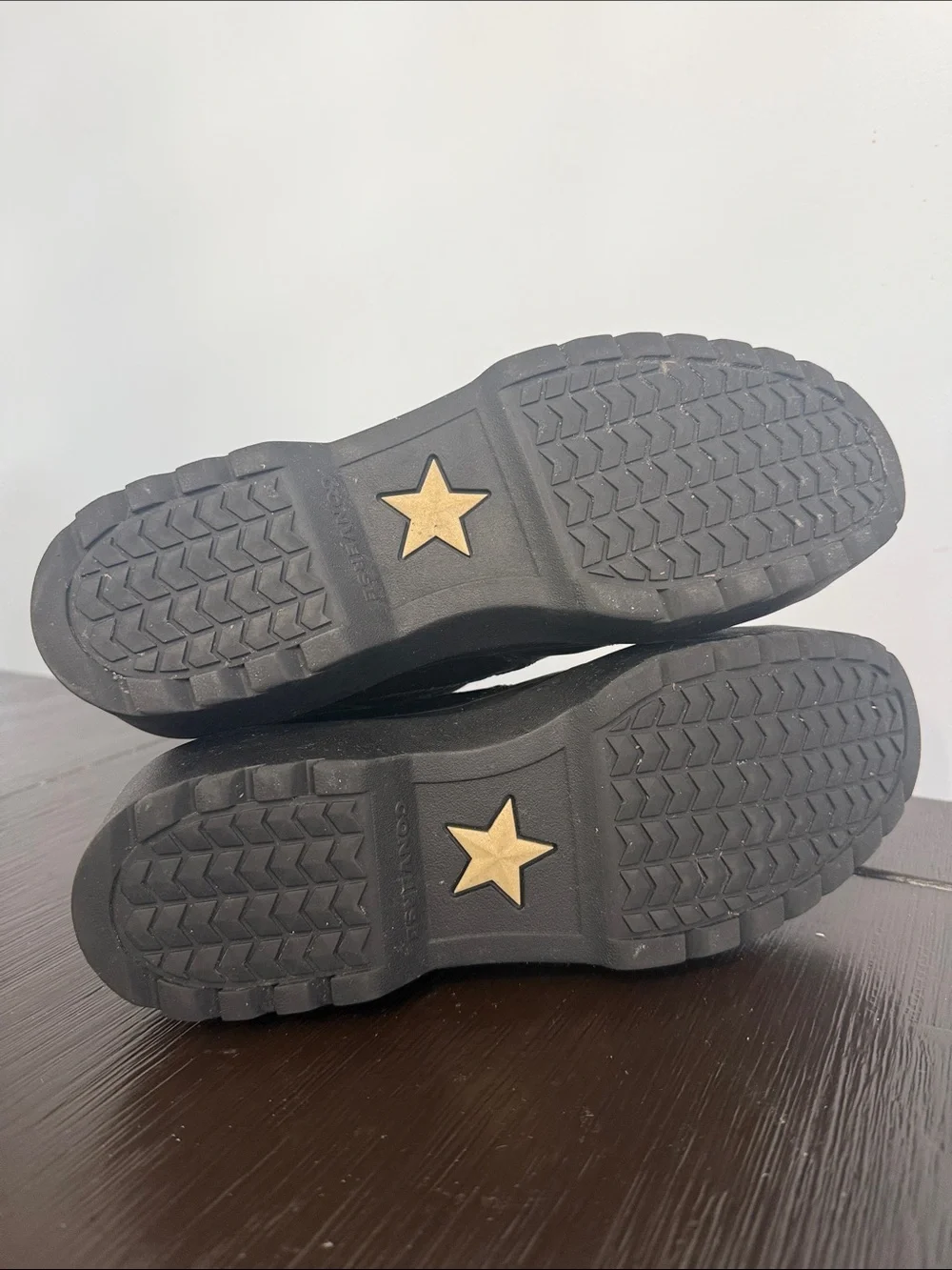 LIKE NEW Converse Black Leather Platform Chelsea Boots with All Star Patch